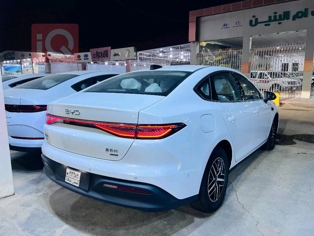 بي واي دي سيل 05 DM-i